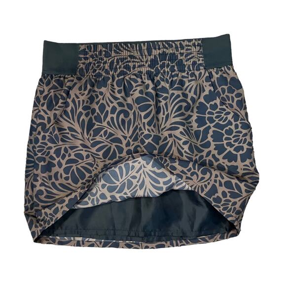 Gap Women's Navy/Tan Elastic Waist Fully Lined Mini Skirt w/ Pockets | Size M - Picture 5 of 11